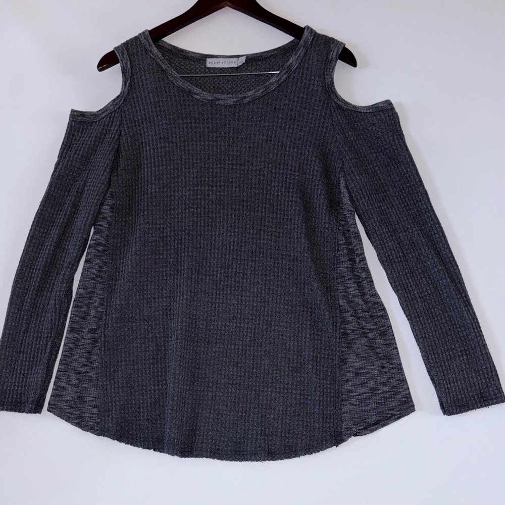 Paper Crane Charcoal Washed Gray Color Cold-Shoulder Long Sleeve Top